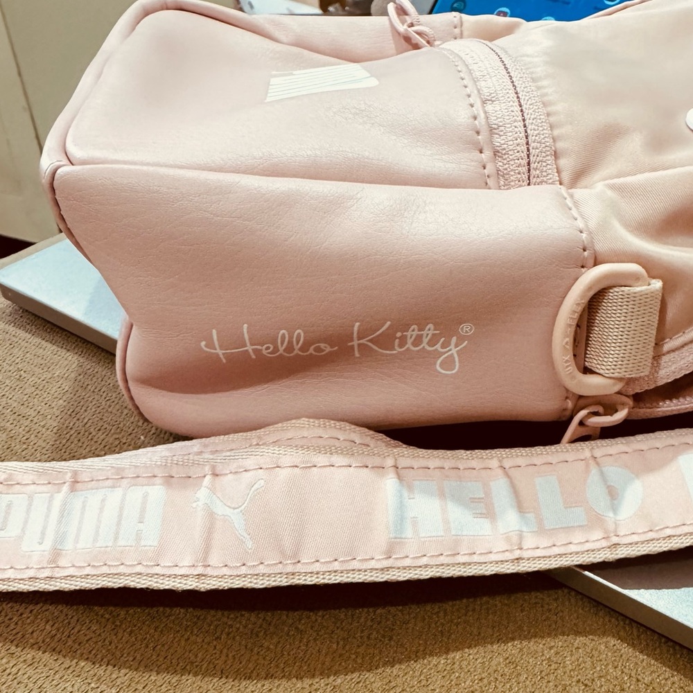 Hello Kitty X PUMA Light Pink Bow Backpack - Picture 13 of 14
